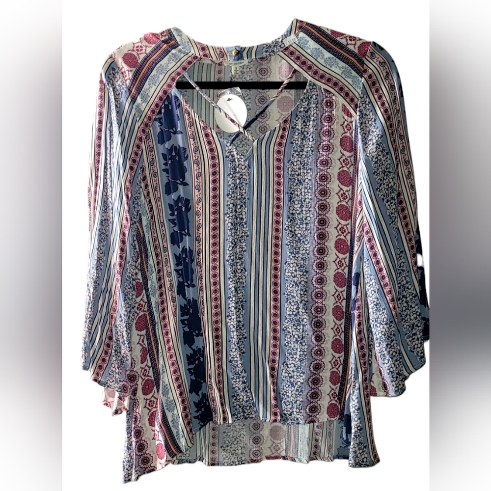 En Creme ¾ Sleeve Blouse
